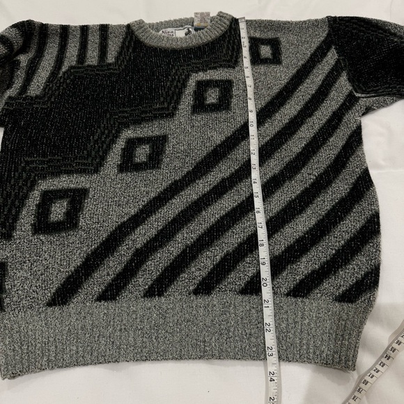 VINTAGE 80s/90s Nino Foriero geometric grey sweater - S - Picture 6 of 10